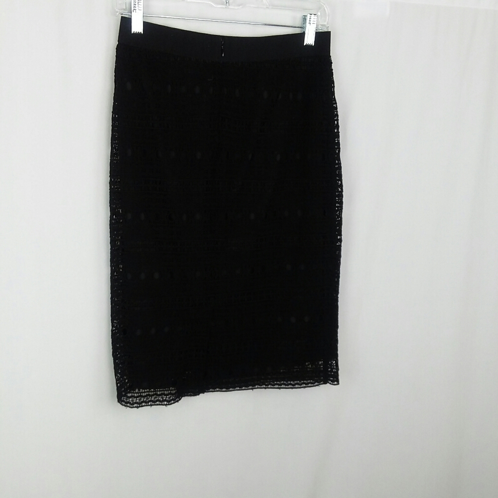 Forever 21 Black Crocheted Lace Skirt Romantic Dressy Cocktail Party Bodycon